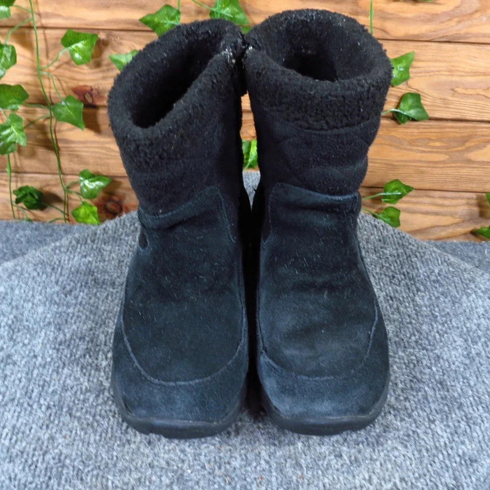 L.L. Bean Primaloft Women Winter Boots Sz 6.5 Wide Snow Cold Weather Black Suede
